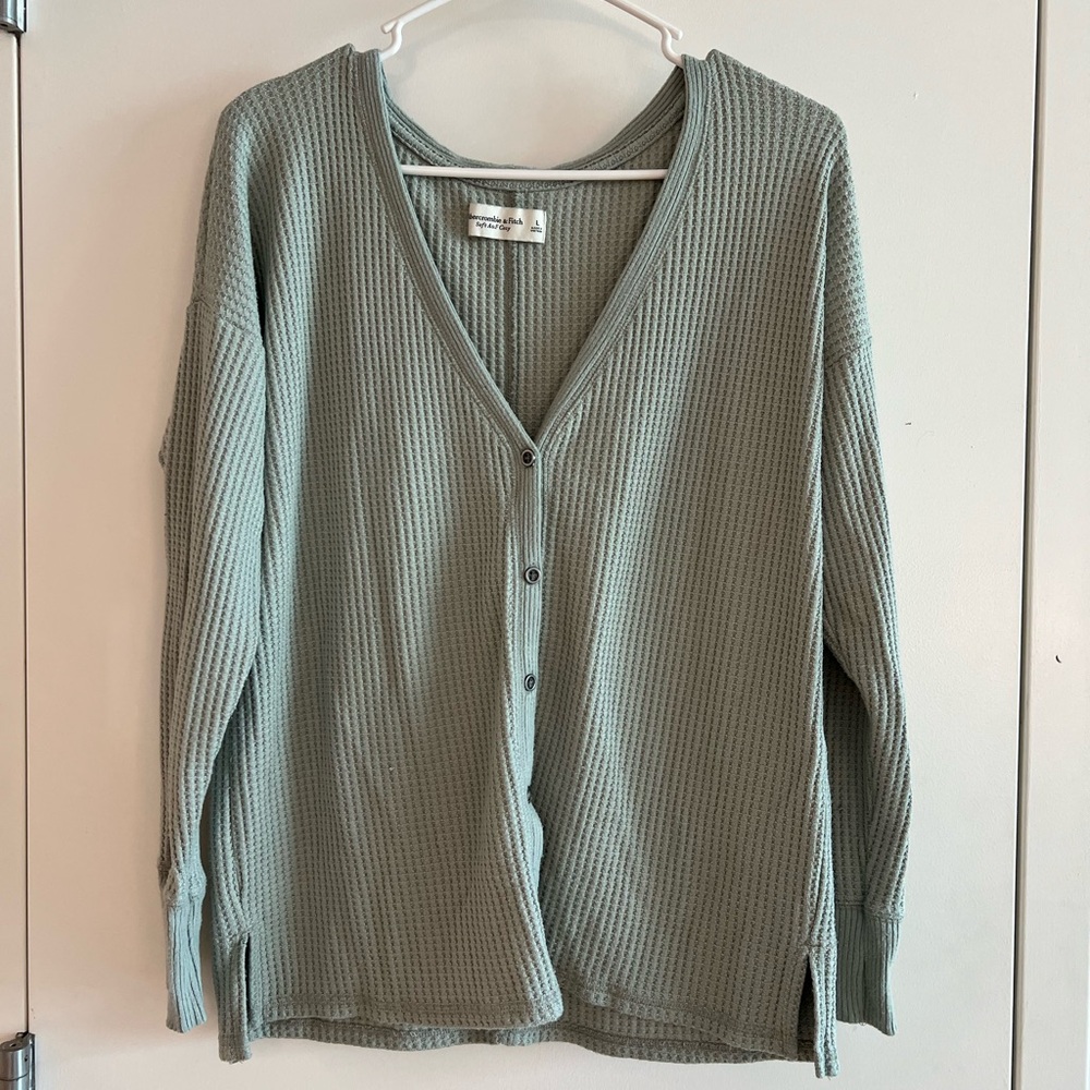 Abercrombie & Fitch Waffle Knot Sage Green Cardigan Sweater V-Neck with Buttons
